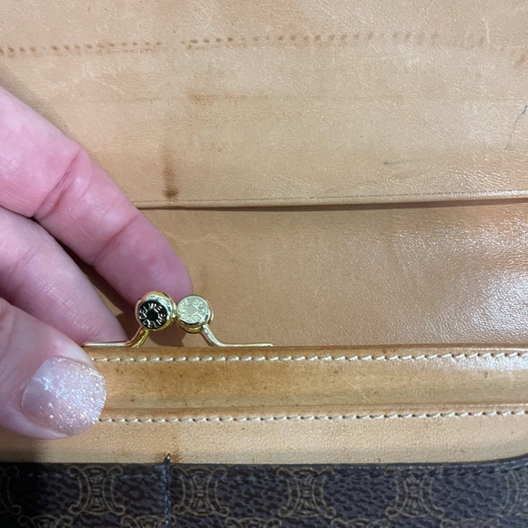 CELINE Vintage Kisslock Macadam logo coated canvas embossed long wallet - Picture 6 of 12